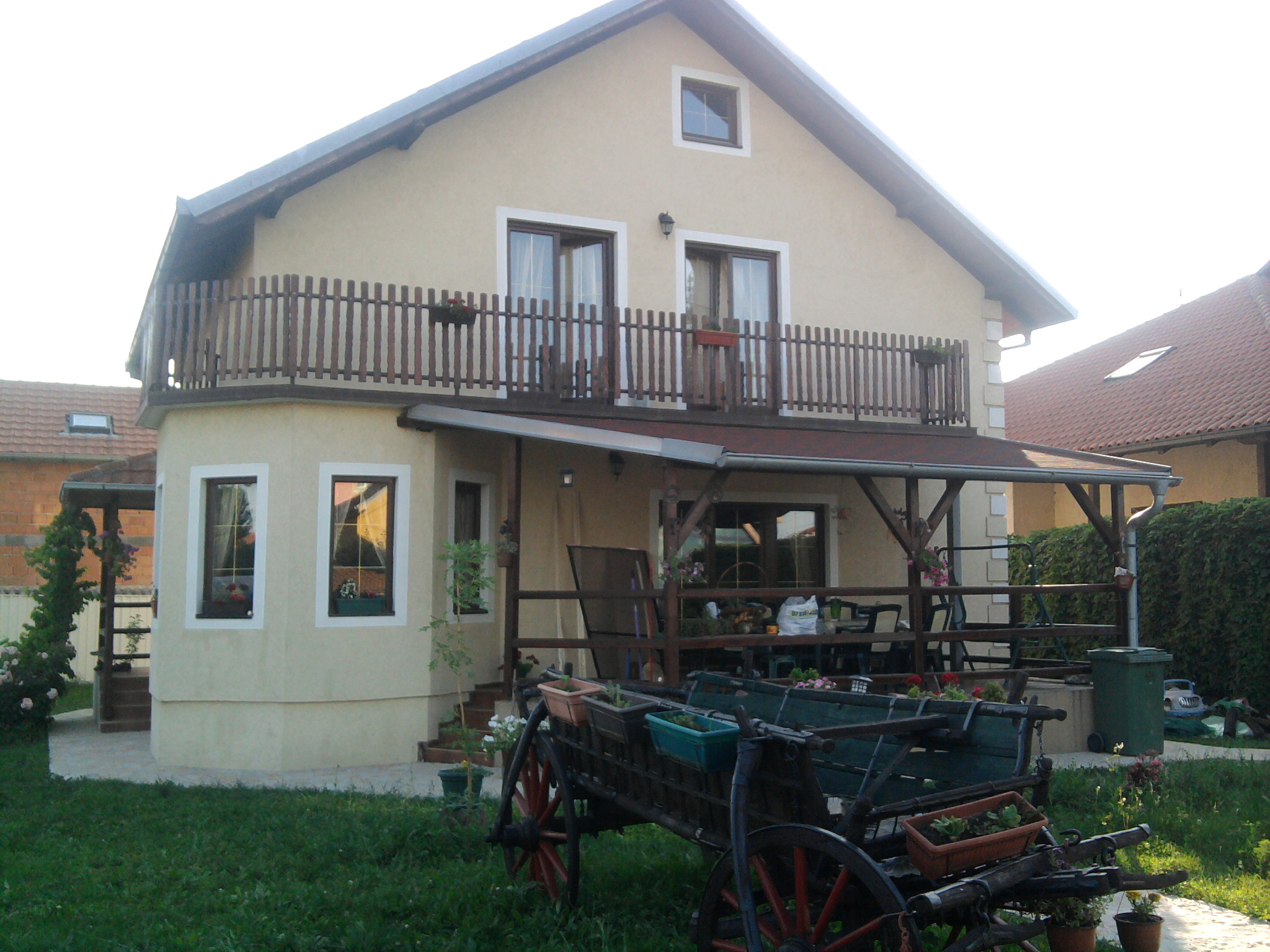 Porodična kuća